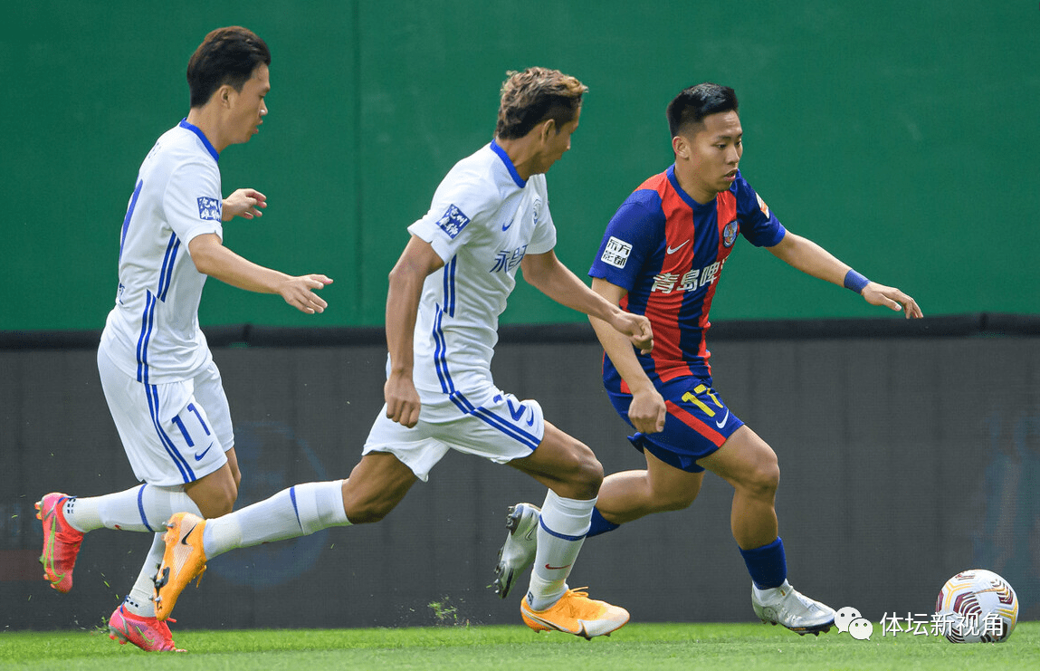今晚尼斯复出首秀：中超节点到来，气氛紧张，身体对抗强度拉满